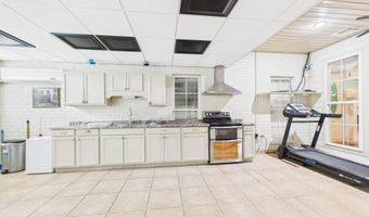 512 E Villien Ave, Abbeville, LA 70510