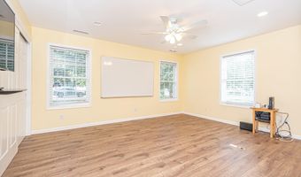 332 WILLIAMS St, Berlin, MD 21811