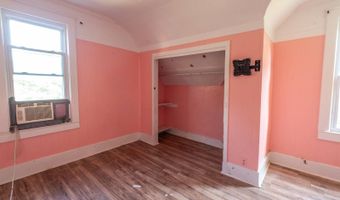 925 State St, Altoona, KS 66710
