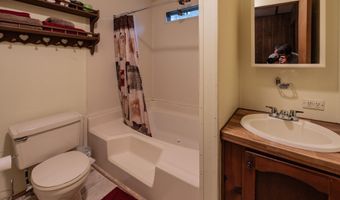 722 Newman Rd, Alexander City, AL 35010