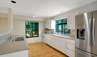 203 W GLENDALE Ave, Alexandria, VA 22301