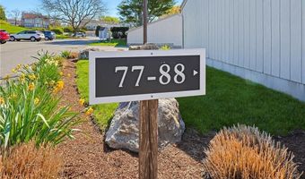 77 Windward Ln, Bristol, RI 02809
