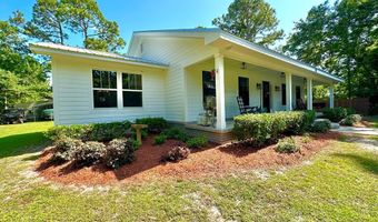 73 Worley Dr, Apalachicola, FL 32320