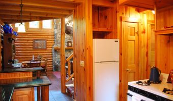 1 Judges Point Rd, Abbot, ME 04406