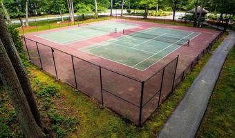 504 Tumbling Hawk 504, Acton, MA 01718