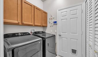 321 SILVER FALLS Dr, Apollo Beach, FL 33572