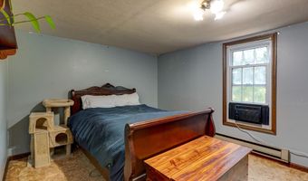 25611 Indian Lake Rd, Birdseye, IN 47513