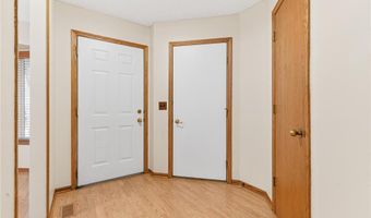 14049 Essex Ct, Apple Valley, MN 55124