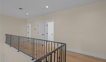 50 Prospect Ave, Jamestown, RI 02835