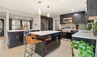 580 Old Main St, Coventry, RI 02816