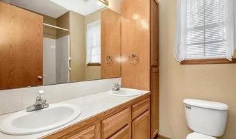 616 Autumn Ridge Ct, Andover, KS 67002