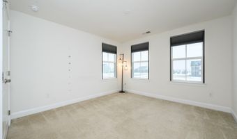 41 Gina Dr, Allentown, NJ 08501