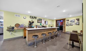 201 N Main St, Alma, WI 54610