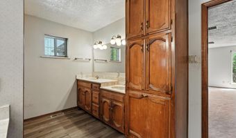 2707 Garner Rd SW, Albuquerque, NM 87105