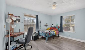 1709 Kirby St NE, Albuquerque, NM 87112