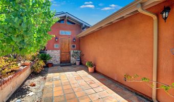 1026 Arnold Way, Alpine, CA 91901