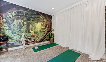 37 Gaston Mountain Rd, Asheville, NC 28806