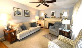 25 Foster Dr, Beverly, MA 01915