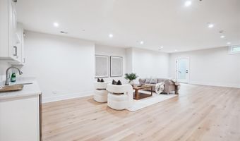 6605 PYLE Rd, Bethesda, MD 20817