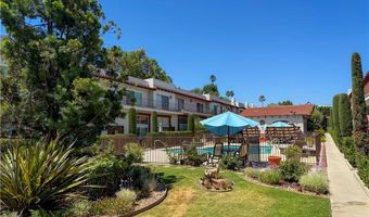 5229 Balboa Blvd 32, Encino, CA 91316