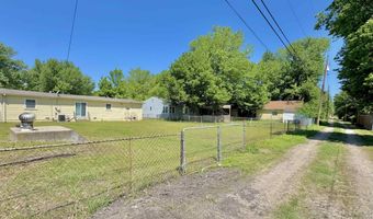 1018 N B St, Arkansas City, KS 67005