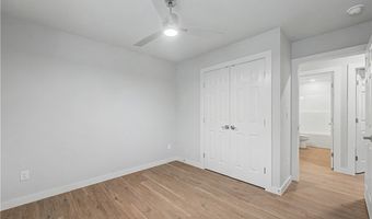 6500 6502 Kathleen St, Bentonville, AR 72713