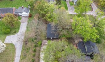 47 Wayne St, Allegan, MI 49010