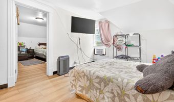 1626 N ONEIDA St, Appleton, WI 54911