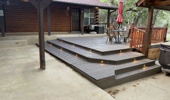 828 Shady Grv, Adkins, TX 78101