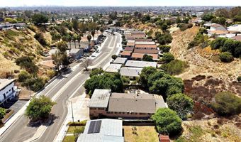 6020 Streamview Dr, La Mesa, CA 92115