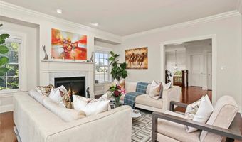 6 Maple St 6, New Canaan, CT 06840