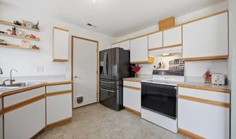 1547 13th St, Benton City, WA 99320