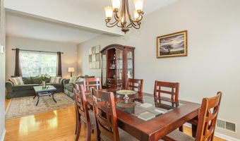 91 Nutmeg Rd, Aberdeen, NJ 07747