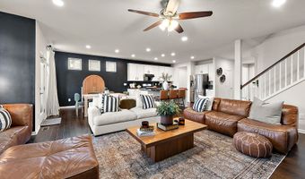 704 Groveland Cir, Ann Arbor, MI 48108