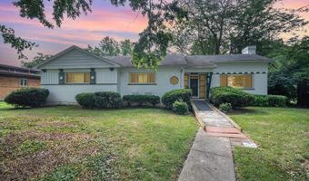 6781 Meadow Ridge Ln, Amberley, OH 45237
