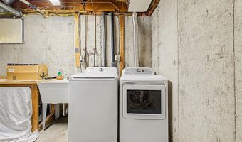 2975 S Revere St, Aurora, CO 80014