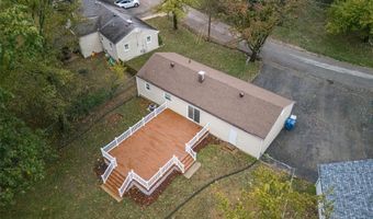 1738 E Highview Dr, Arnold, MO 63010