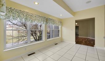 1736 Debra Ln, Arnold, MO 63010