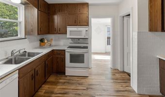 1110 Logan St, Alton, IL 62002