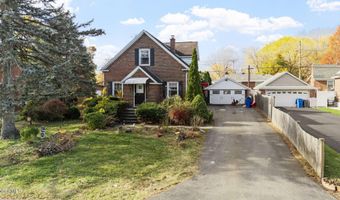 42 Collins Pl, Albany, NY 12208