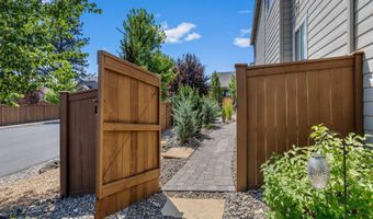 20867 SE Sunniberg Ln, Bend, OR 97702