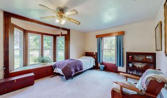 1703 Crown Point Rd, Bridport, VT 05734