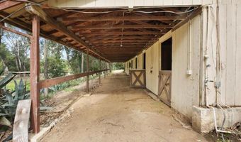 823 Rice Canyon Rd, Fallbrook, CA 92028