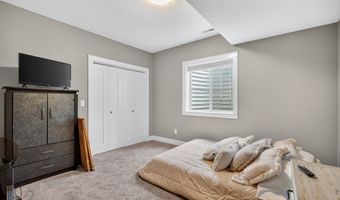 1150 Cardinal Dr, Polk City, IA 50226