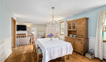 9 Plantation Dr, Cumberland, RI 02864