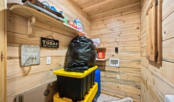 109 E Kamloop Ave, Bayview, ID 83803