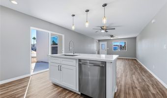 1806 Rollando Dr, Bullhead City, AZ 86442