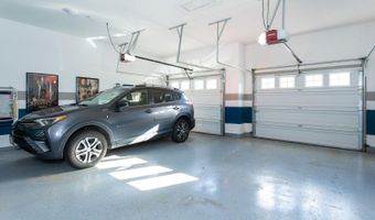 58 Granite Ln, Chester, NH 03036