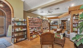4601 Allen Rd, Allen Park, MI 48101