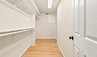 3543 18TH St S, Arlington, VA 22204